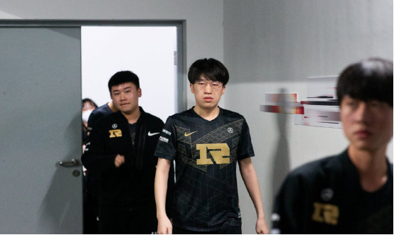 的领先地位 的领先地位